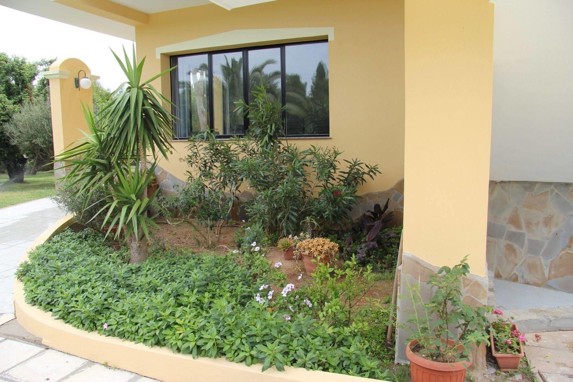 Hotel Cala Dei Pini Porto Pino Extérieur photo